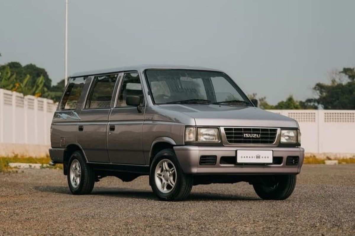 Isuzu Panther Kotak sebagai Simbol Ketahanan Kendaraan Keluarga di Indonesia
