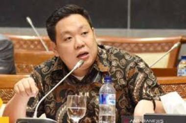 Profil Charles Honoris (PDI-P) Daerah Pemilihan DKI Jakarta III